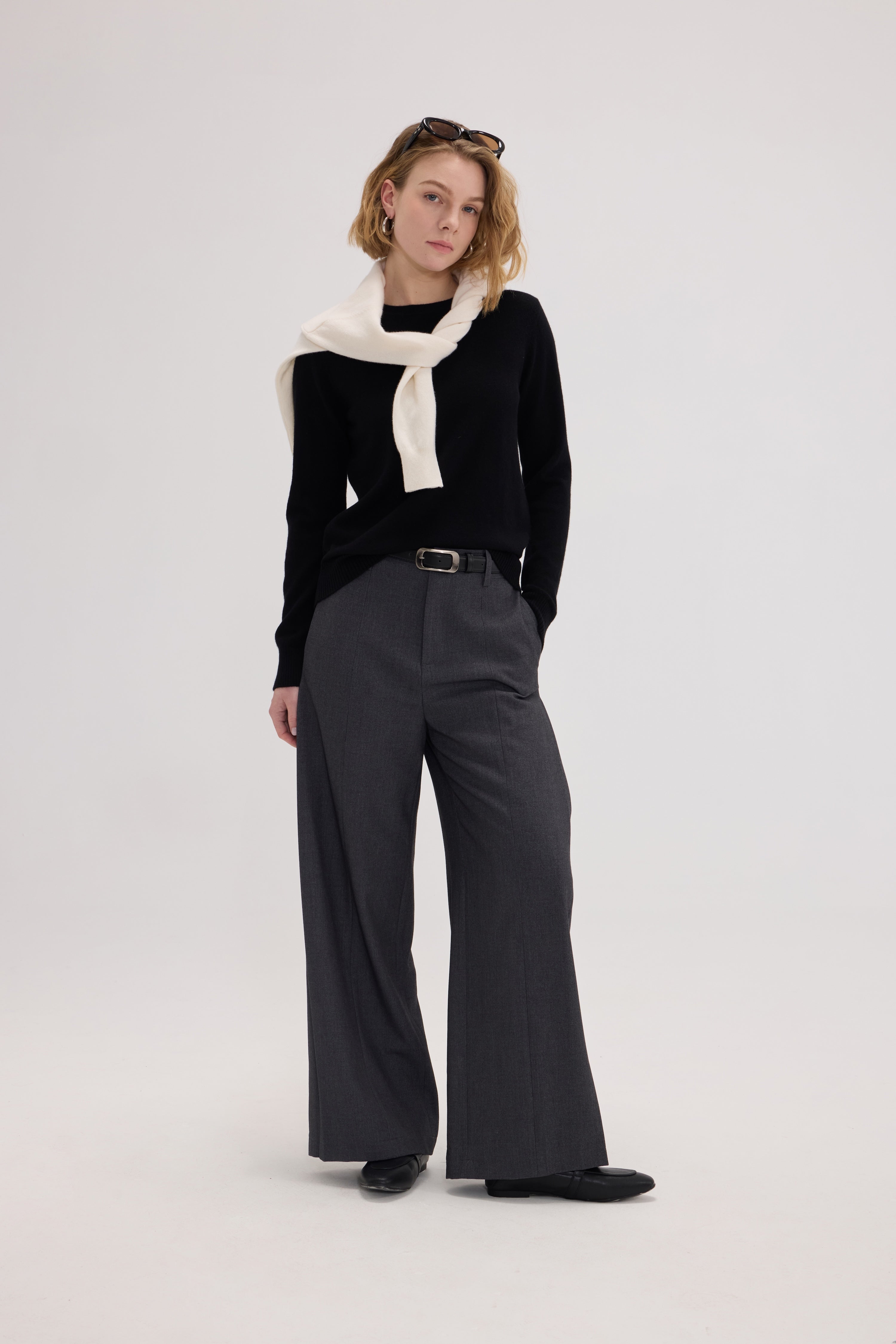 Daily 100% Cashmere Women's Crew Neck Sweater - SOLOVA MOVE