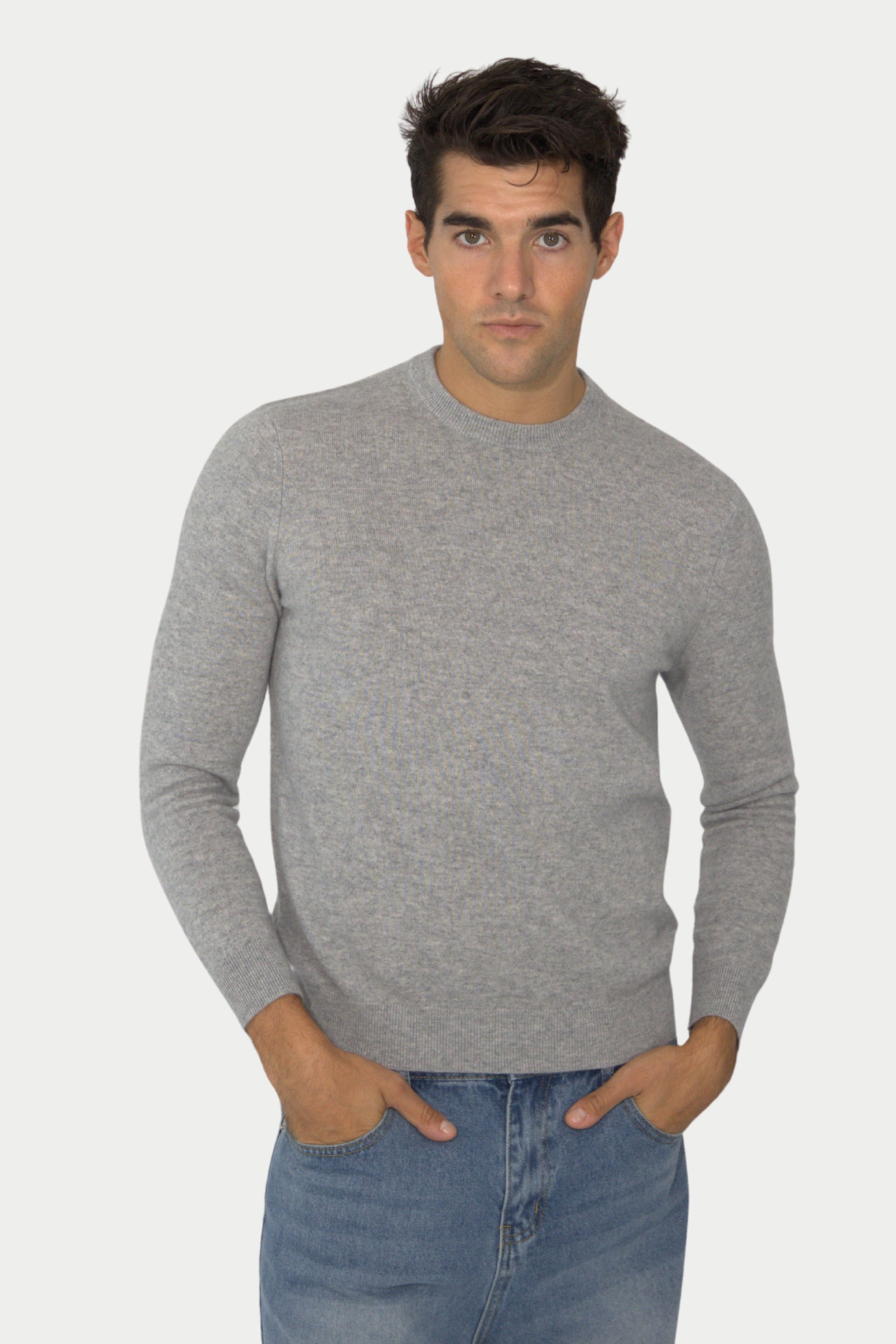 Daily 100% Cashmere Men's Crew Neck Sweater - SOLOVA MOVE