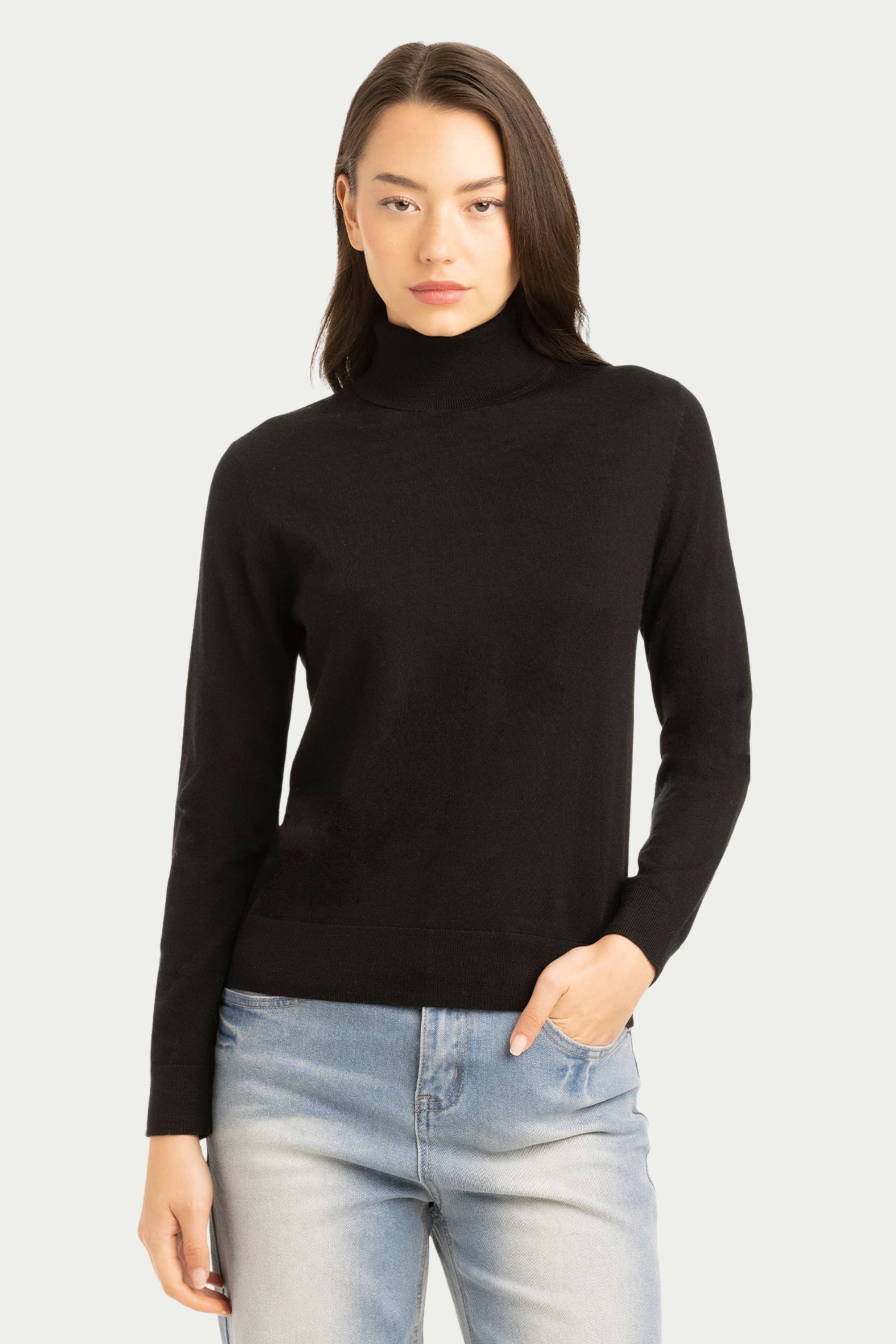 Daily Women's Turtle Neck Sweater - SOLOVA MOVE