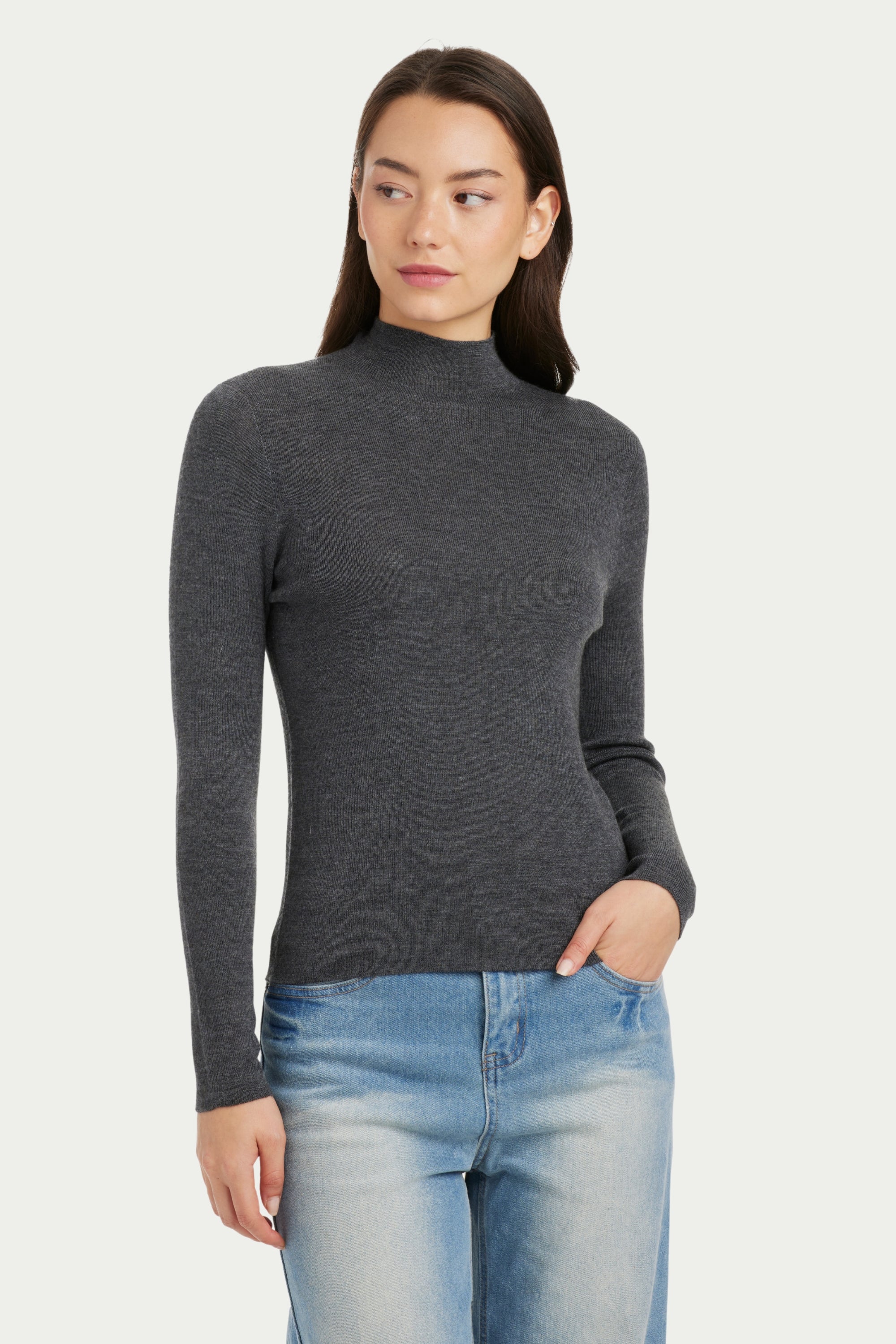 Carla Half Neck Cashmere Sweater - SOLOVA MOVE