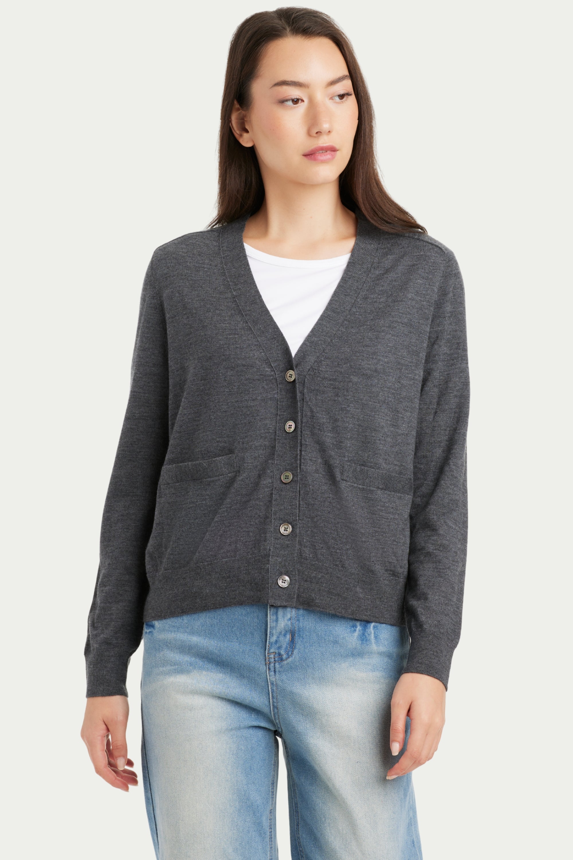 Lorna V Neck Pocket Front Cardigan - SOLOVA MOVE