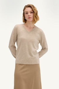 Sonia Baby Cashmere V-Neck — Black - SOLOVA MOVE