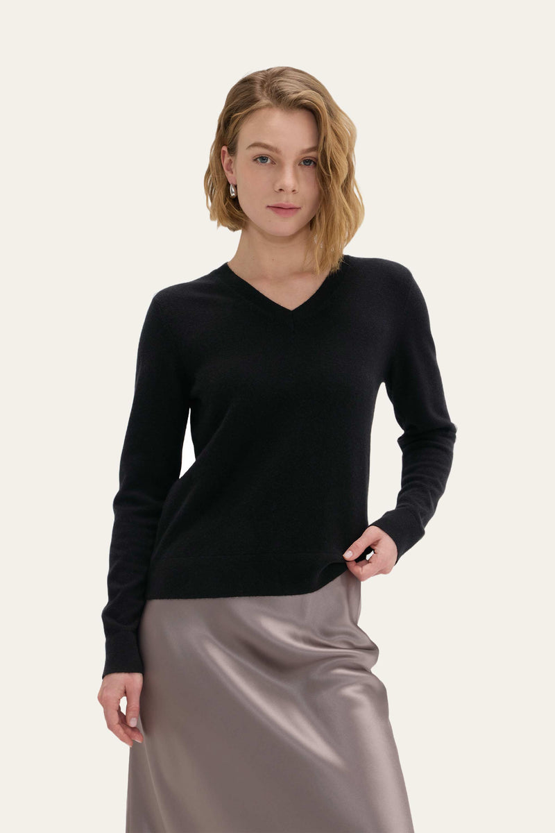 Lightweight Baby Cashmere V-Neck-Black