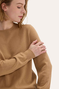 Lightweight Baby Cashmere Crewneck-Camel