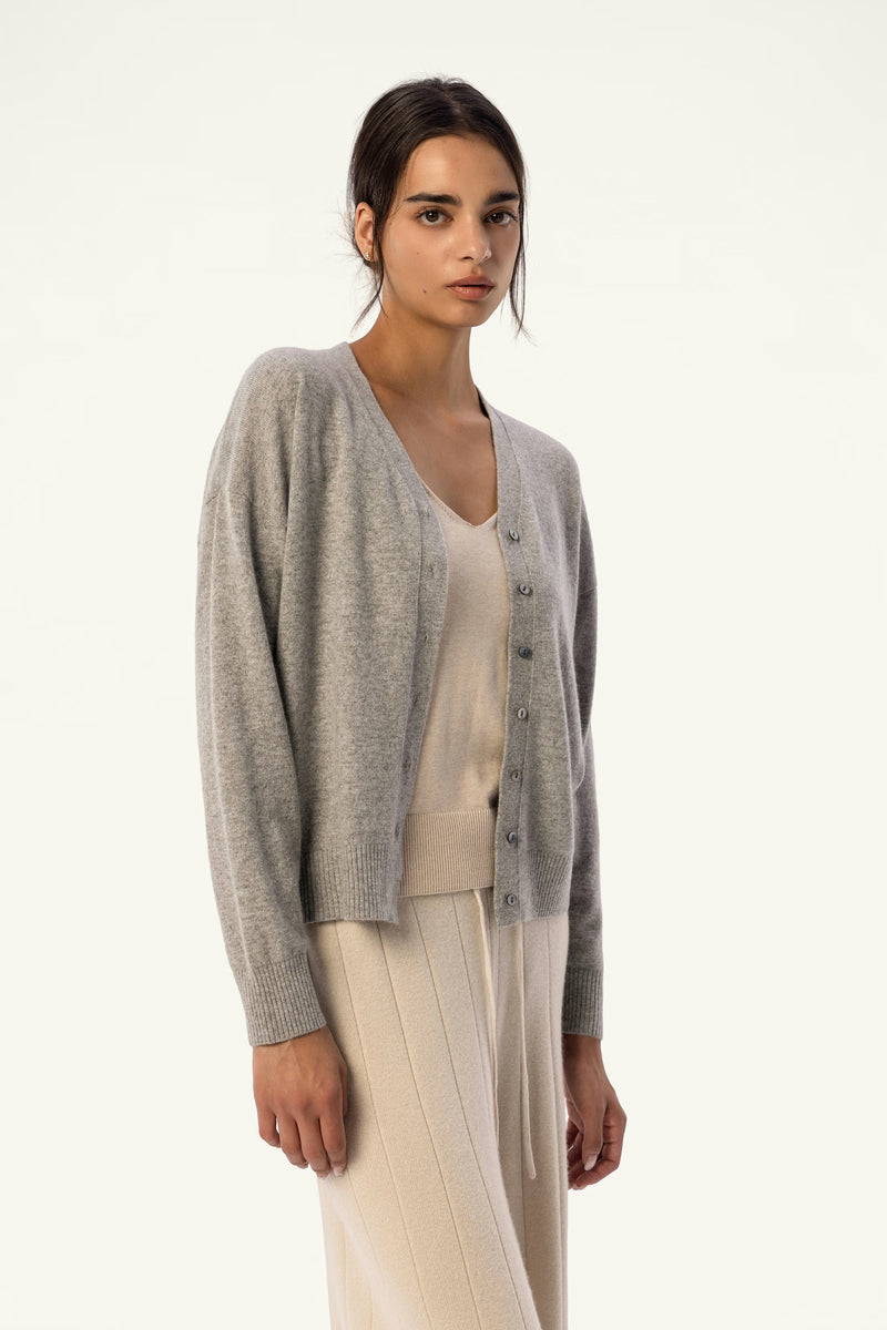 Baby Cashmere Lightweight V-Neck Cardigan - SOLOVA MOVE