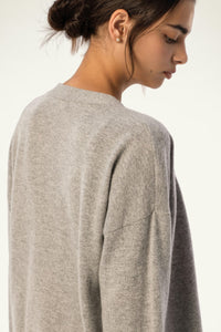 Baby Cashmere Lightweight V-Neck Cardigan - SOLOVA MOVE