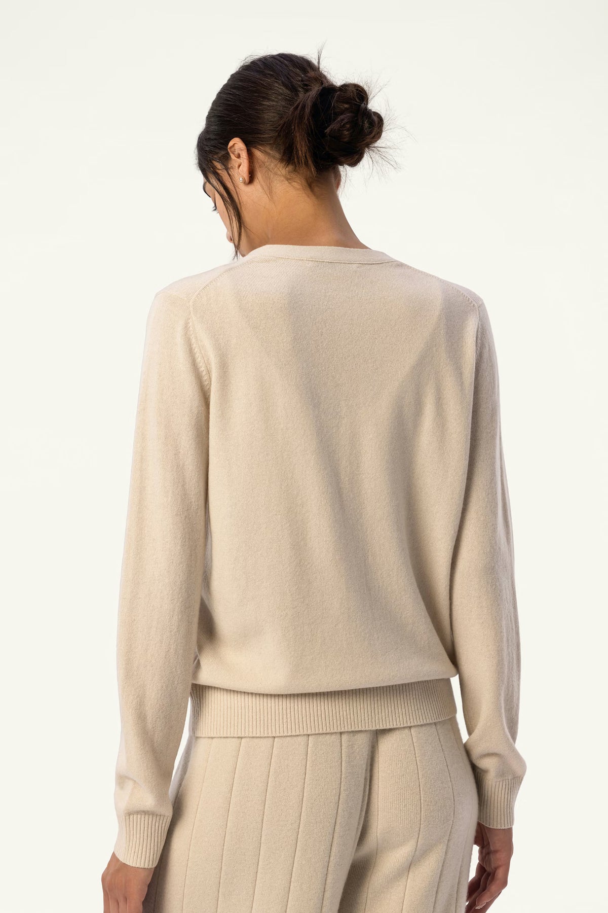 Machine-Washable Wool-Cashmere Cardigan - SOLOVA MOVE