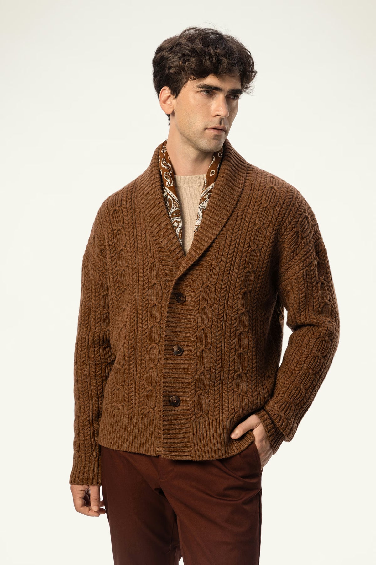 Wool-Cashmere Cable V-Neck Cardigan - SOLOVA MOVE