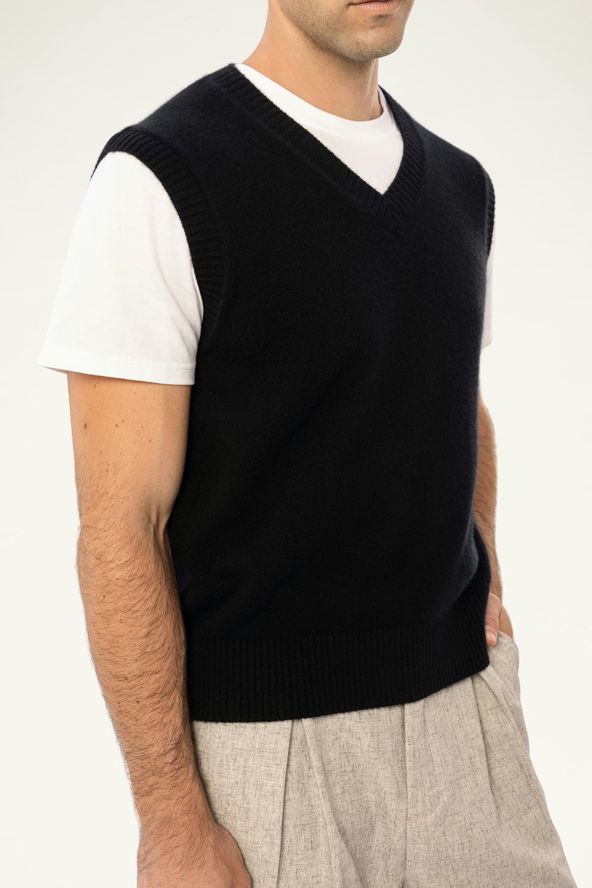 Baby Cashmere V-Neck Vest - SOLOVA MOVE