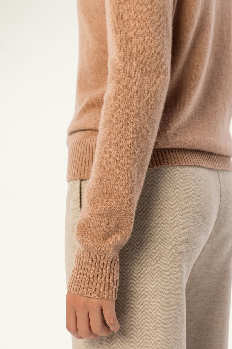 Daily 100% Cashmere Women's Crew Neck Sweater-Light Brown - SOLOVA MOVE