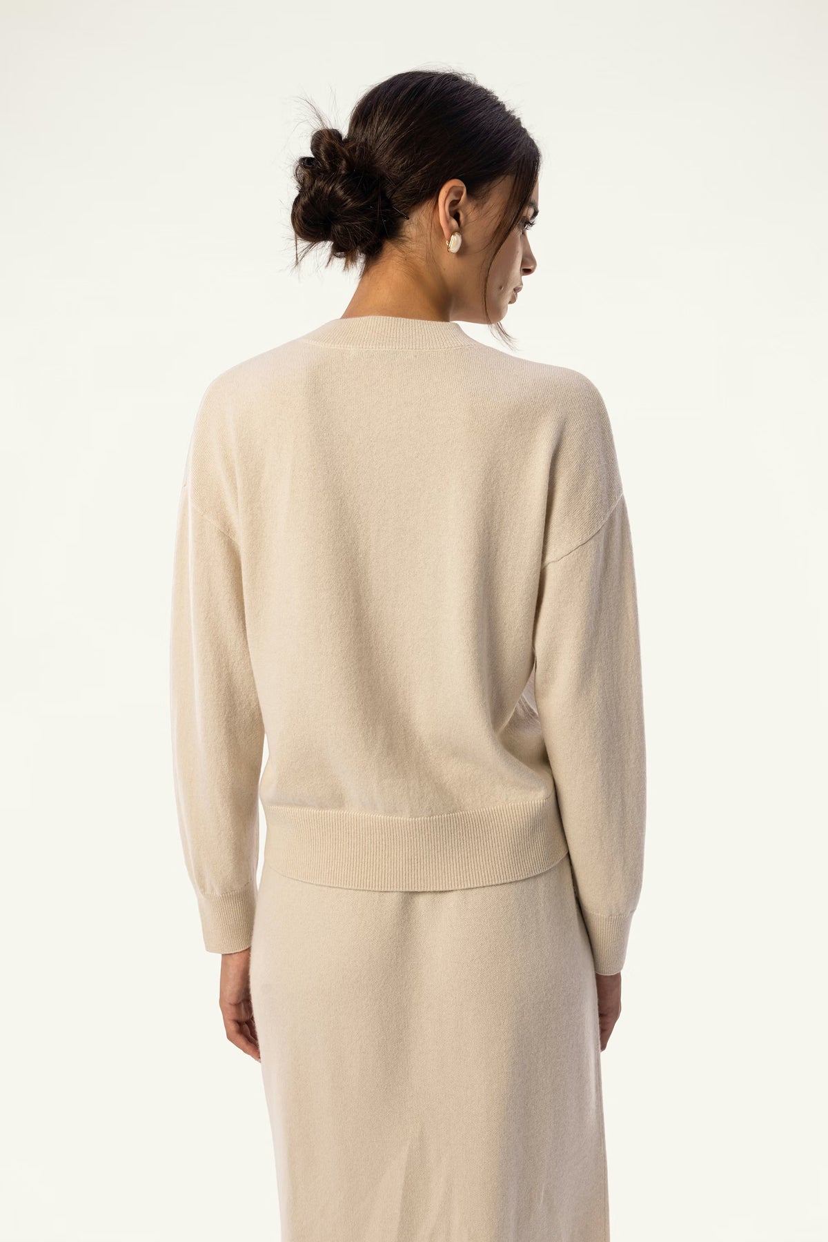 Wool-Cashmere Relaxed Lounge Crewneck - SOLOVA MOVE