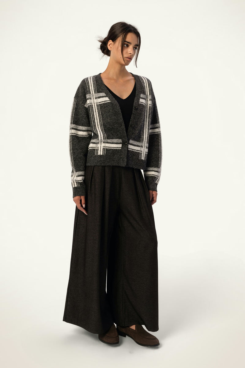 Daily Windowpane V-Neck Cardigan - SOLOVA MOVE