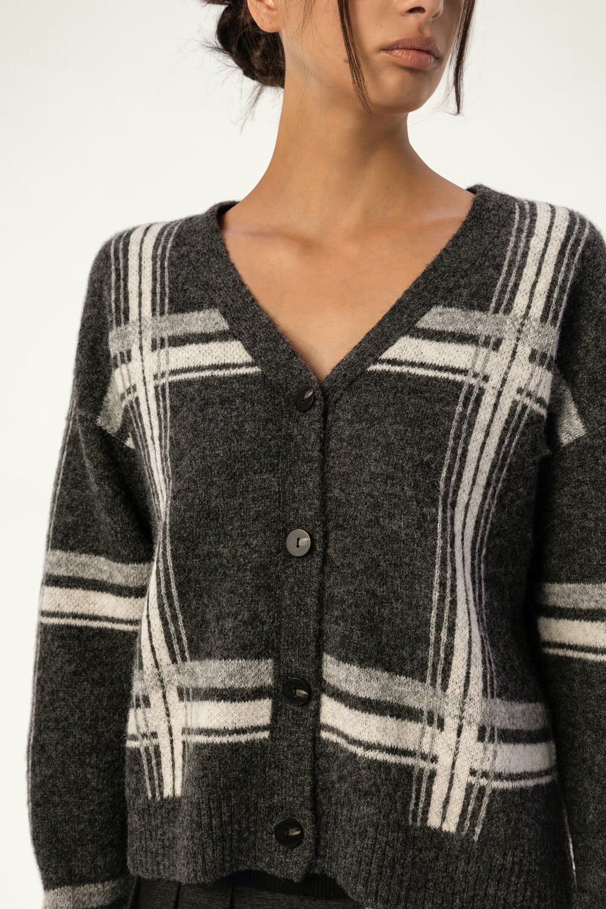 Daily Windowpane V-Neck Cardigan - SOLOVA MOVE
