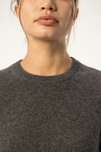 Daily 100% Cashmere Women's Crew Neck Sweater-Charcoal - SOLOVA MOVE