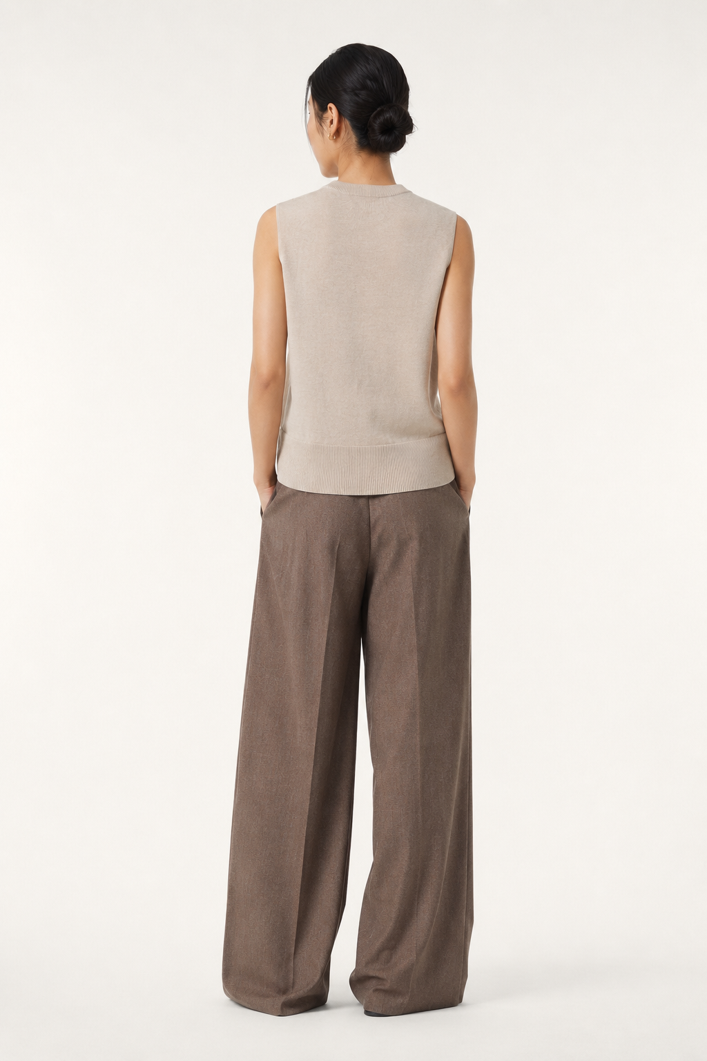 Cotton-Silk-Cashmere Sleeveless Cardigan
