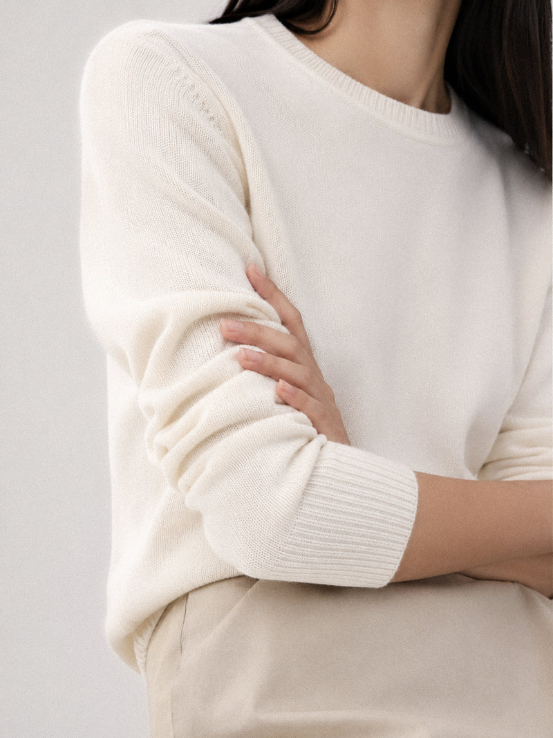 Daily 100% Cashmere Women's Crew Neck Sweater-White