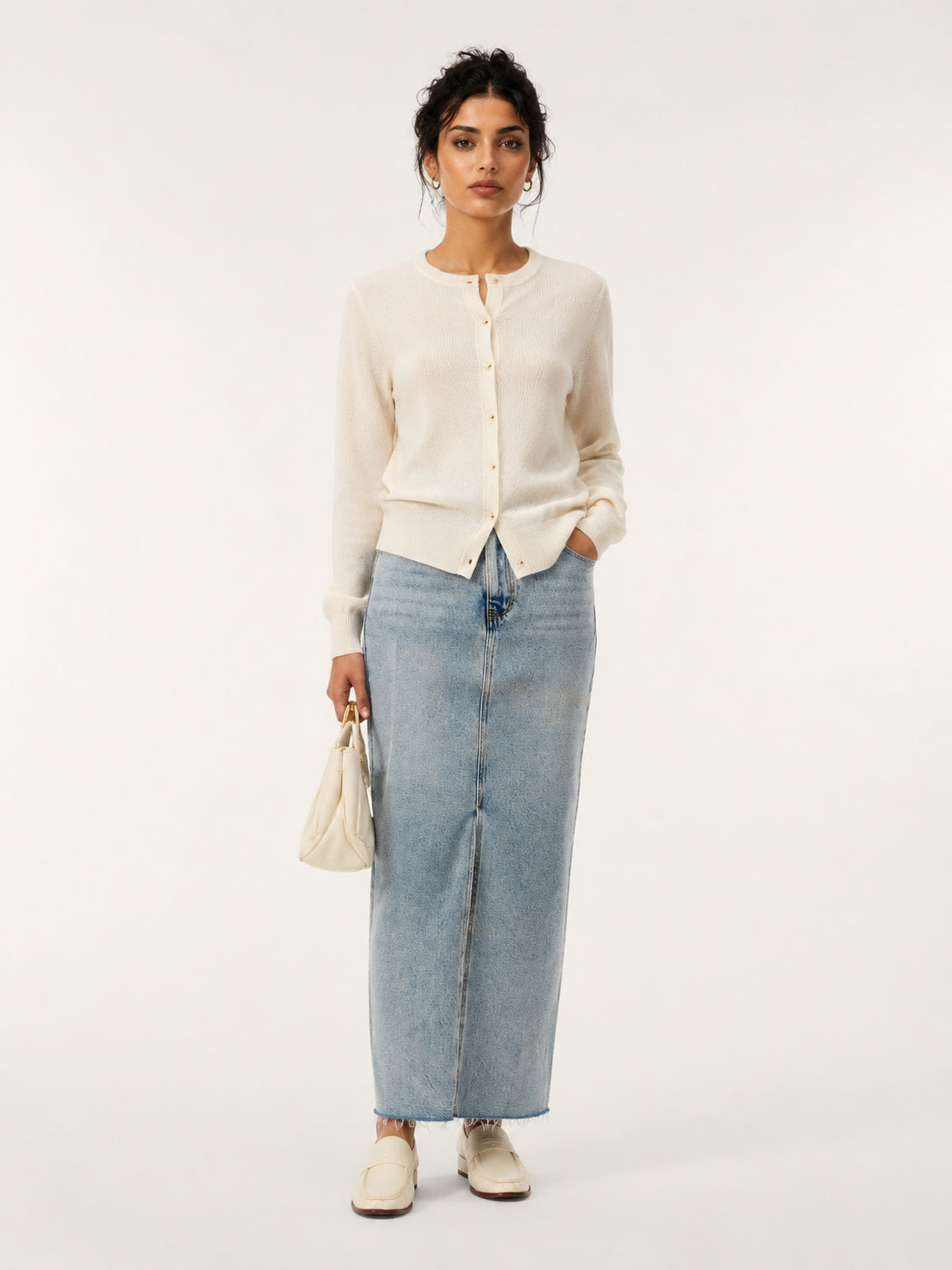 Daily Women's Crew Neck Cardigan