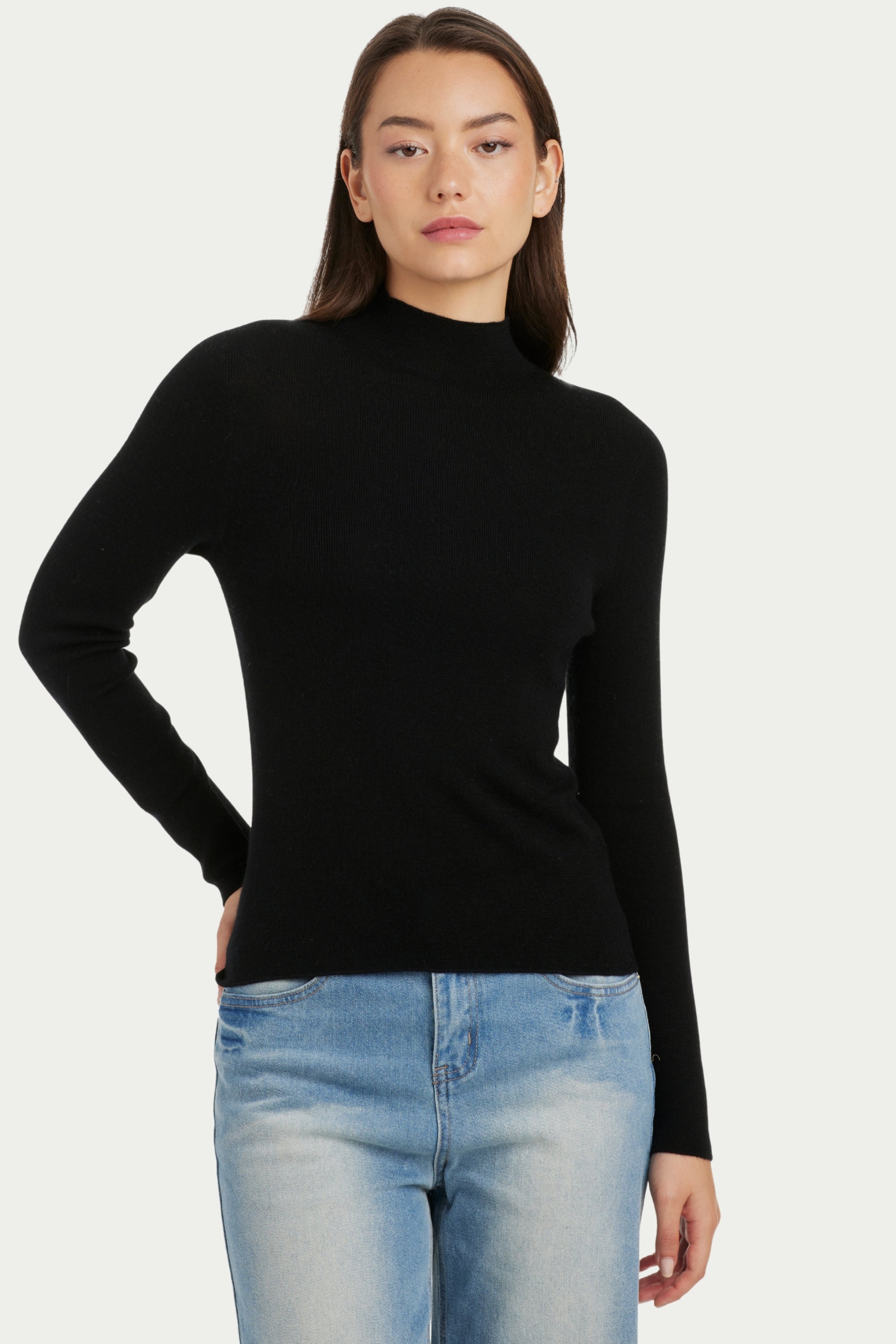 Carla Half Neck Cashmere Sweater - SOLOVA MOVE