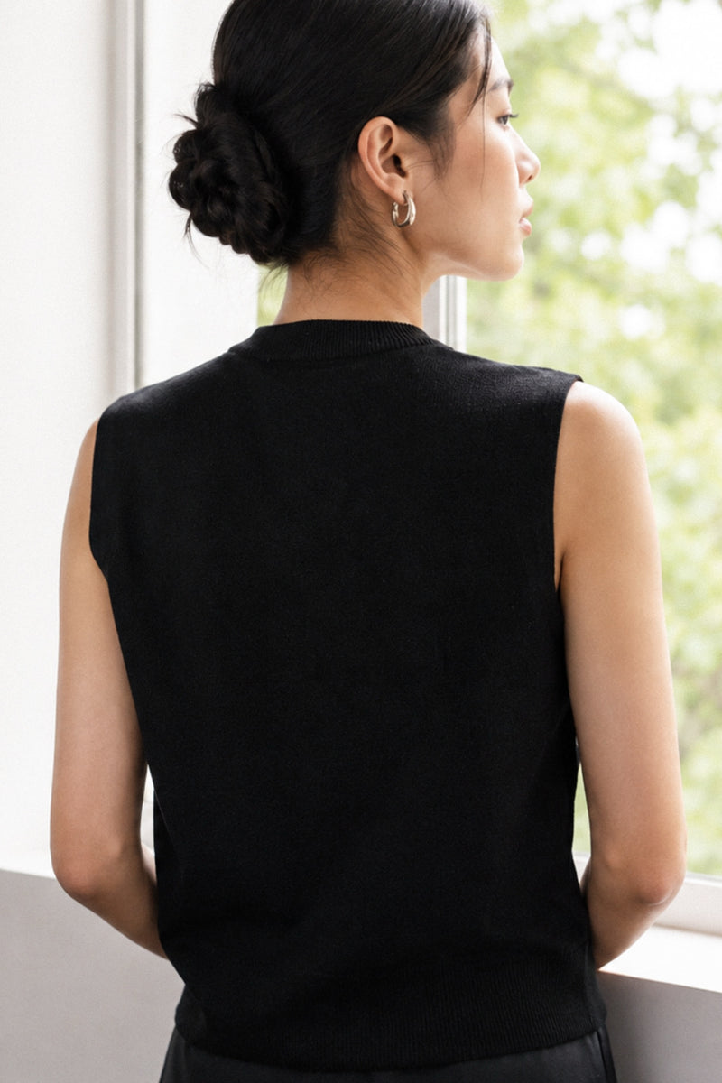 Cotton-Silk-Cashmere Sleeveless Cardigan