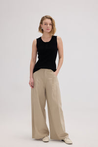 Cashmere Blend Sleeveless Crewneck Knit Top - SOLOVA MOVE