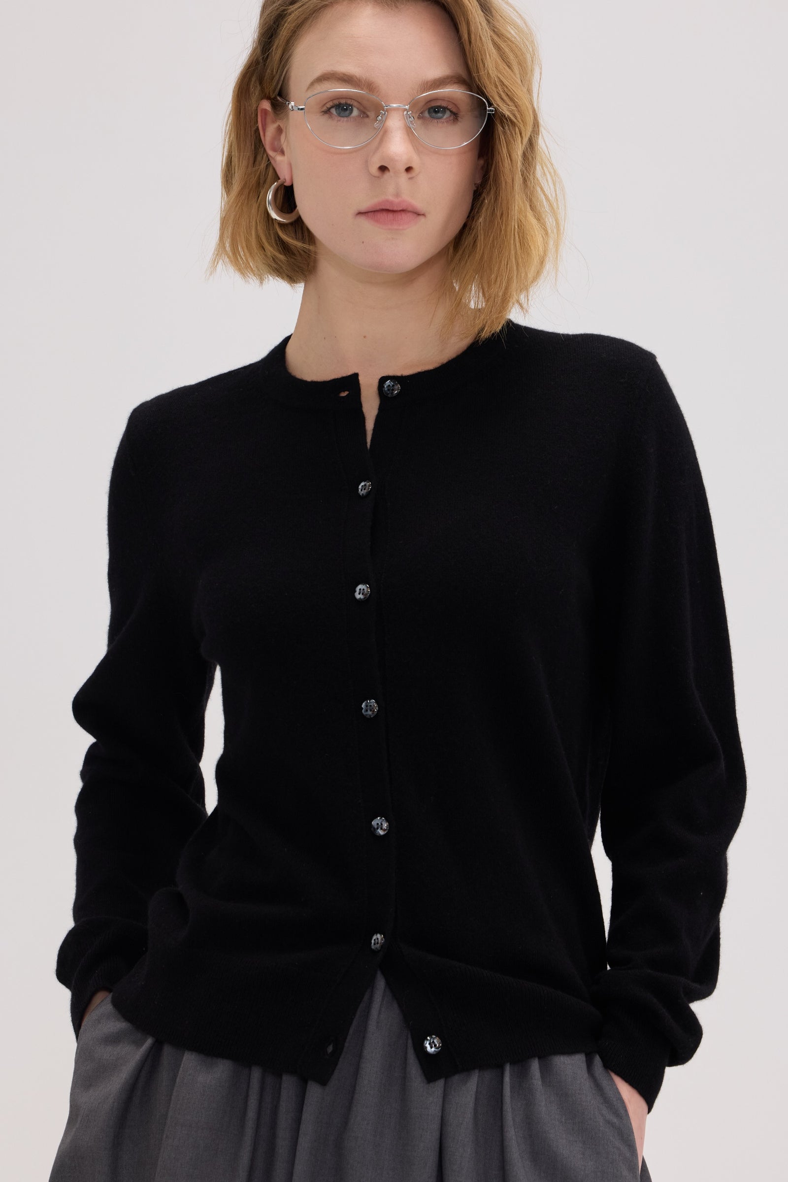 Daily Women's Crew Neck Cardigan
