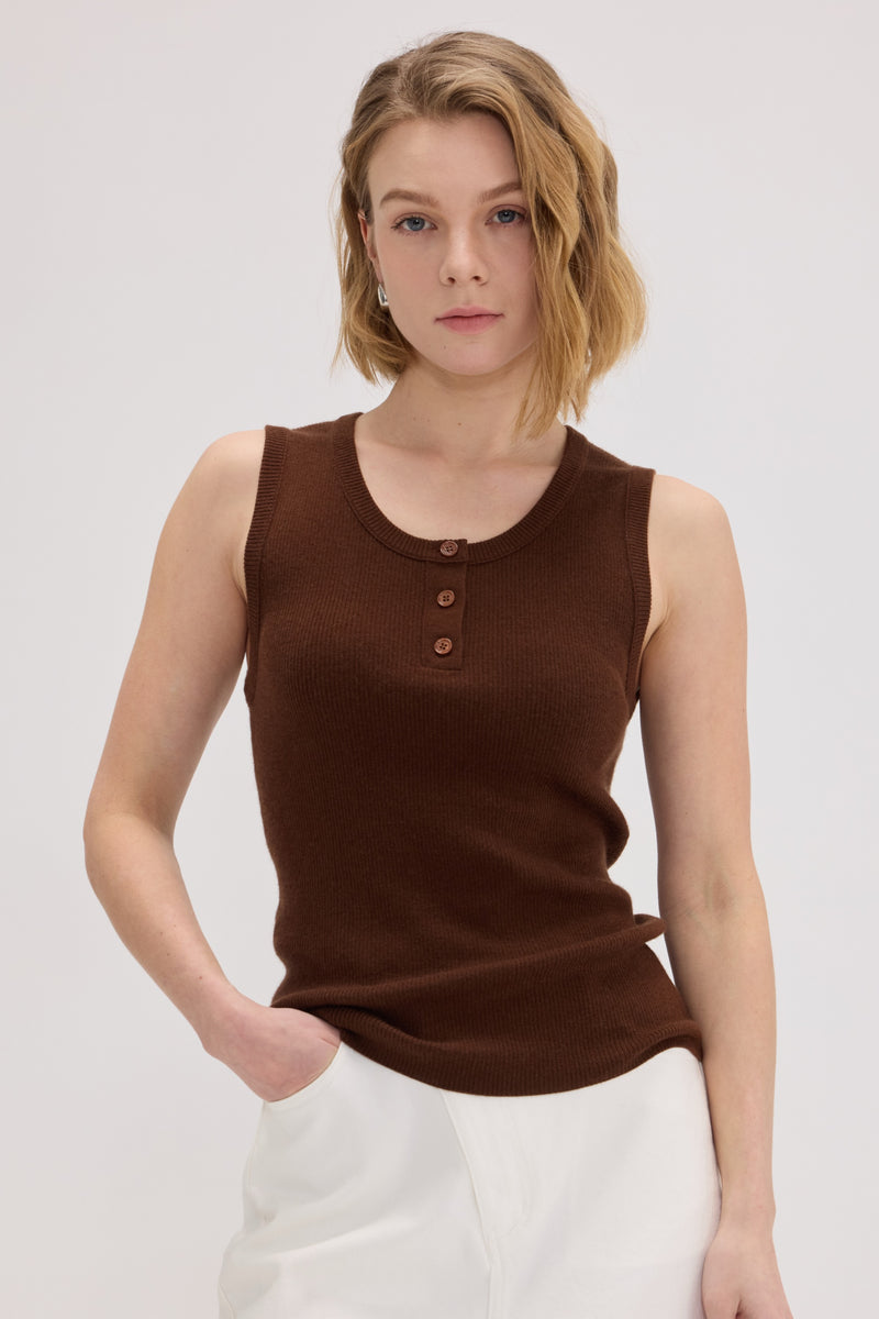 Cashmere Blend Sleeveless Crewneck Knit Top - SOLOVA MOVE