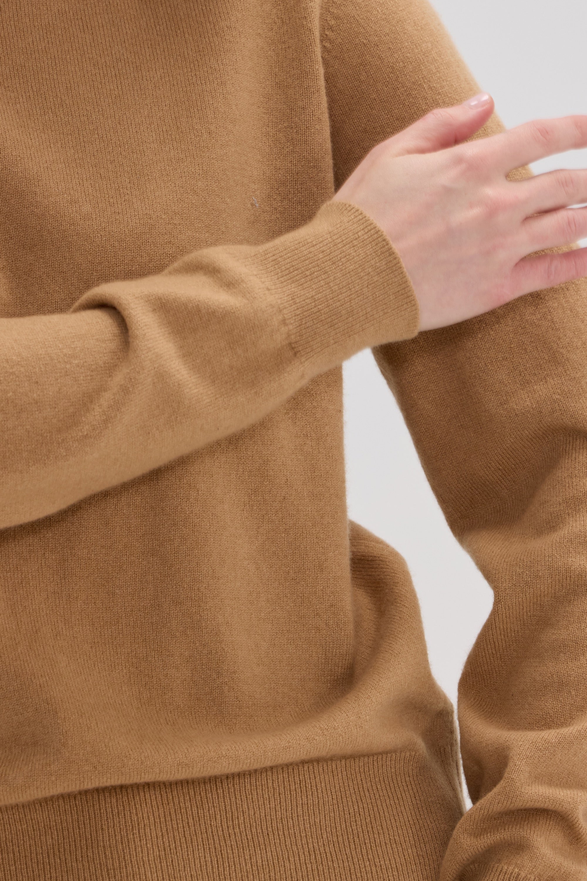 Julia Baby Cashmere Crew Neck Sweater - SOLOVA MOVE