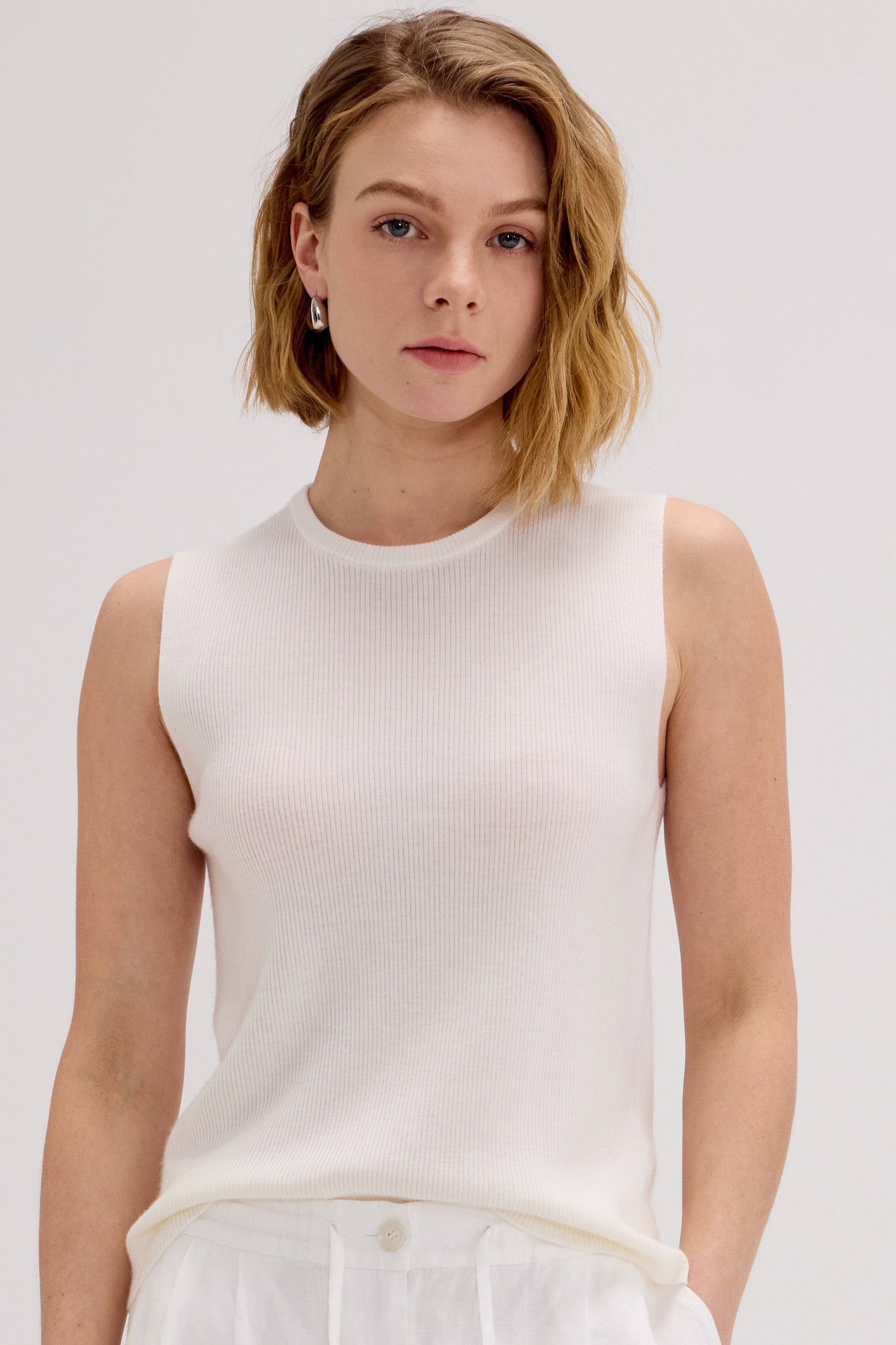 Gina Cashmere Tank Top - SOLOVA MOVE