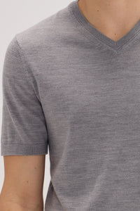 Men’s Wool-Cashmere V-Neck T-Shirt - SOLOVA MOVE