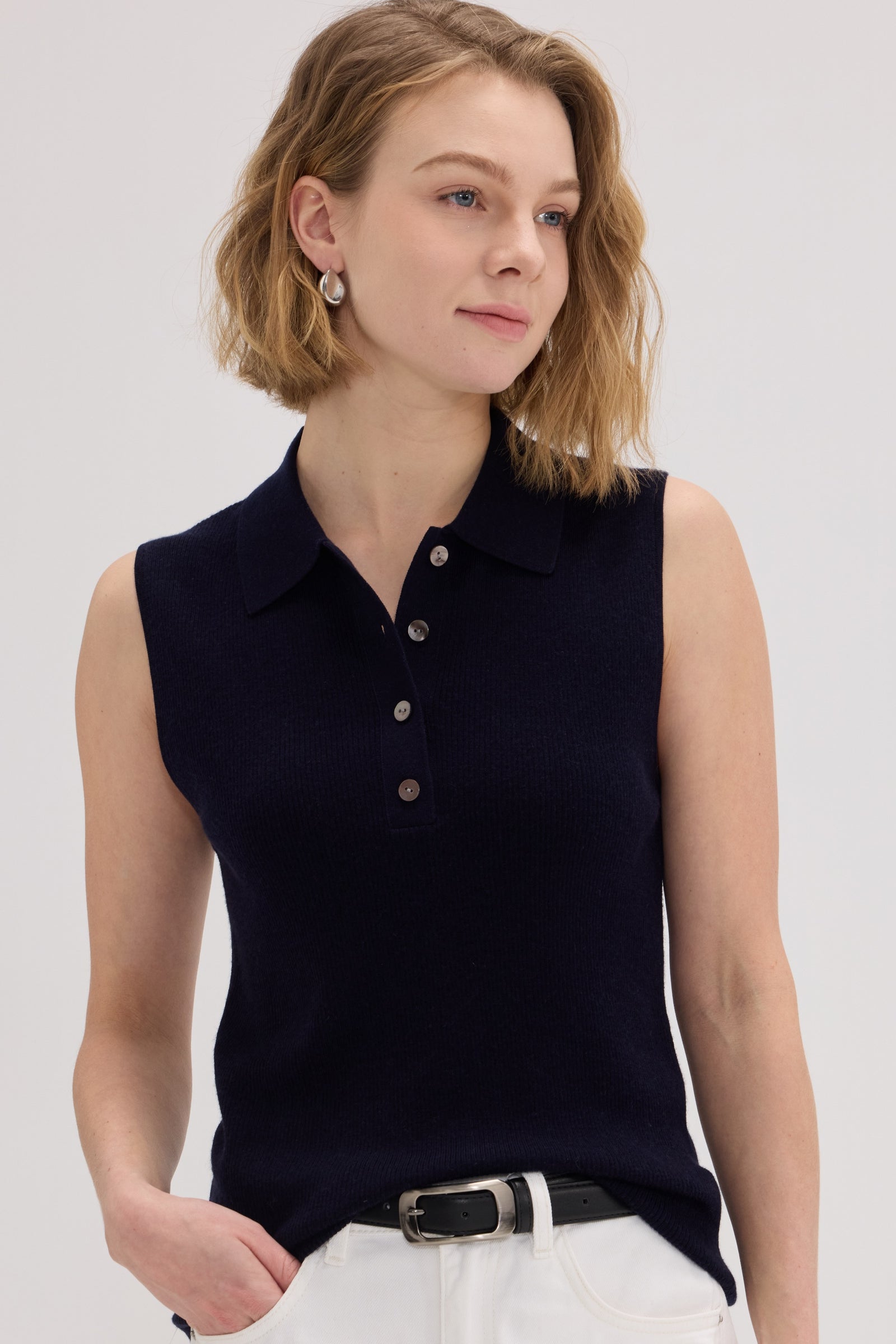 Wool-Cashmere Sleeveless Polo Knit Top - SOLOVA MOVE