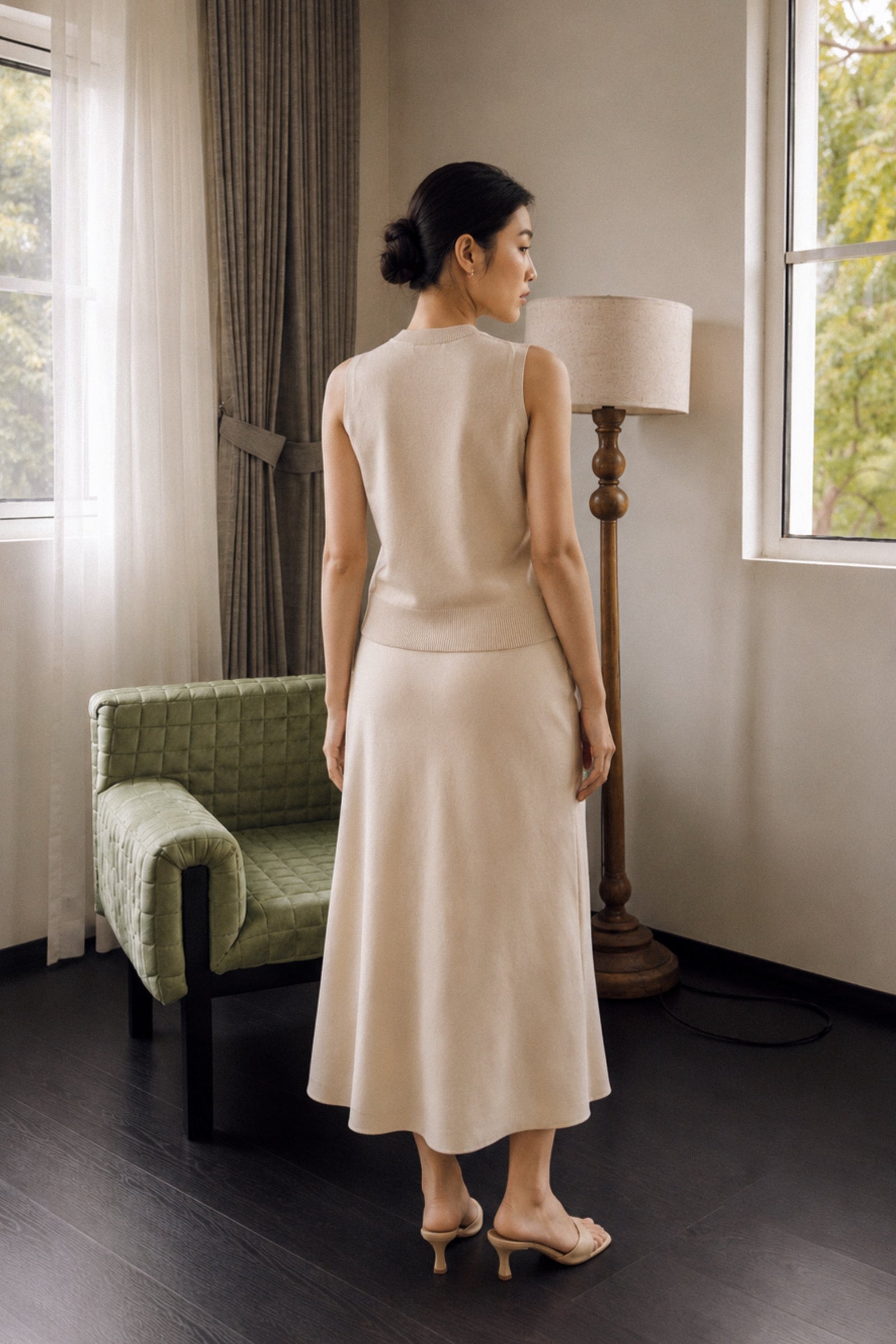 Cotton-Silk-Cashmere Sleeveless Cardigan