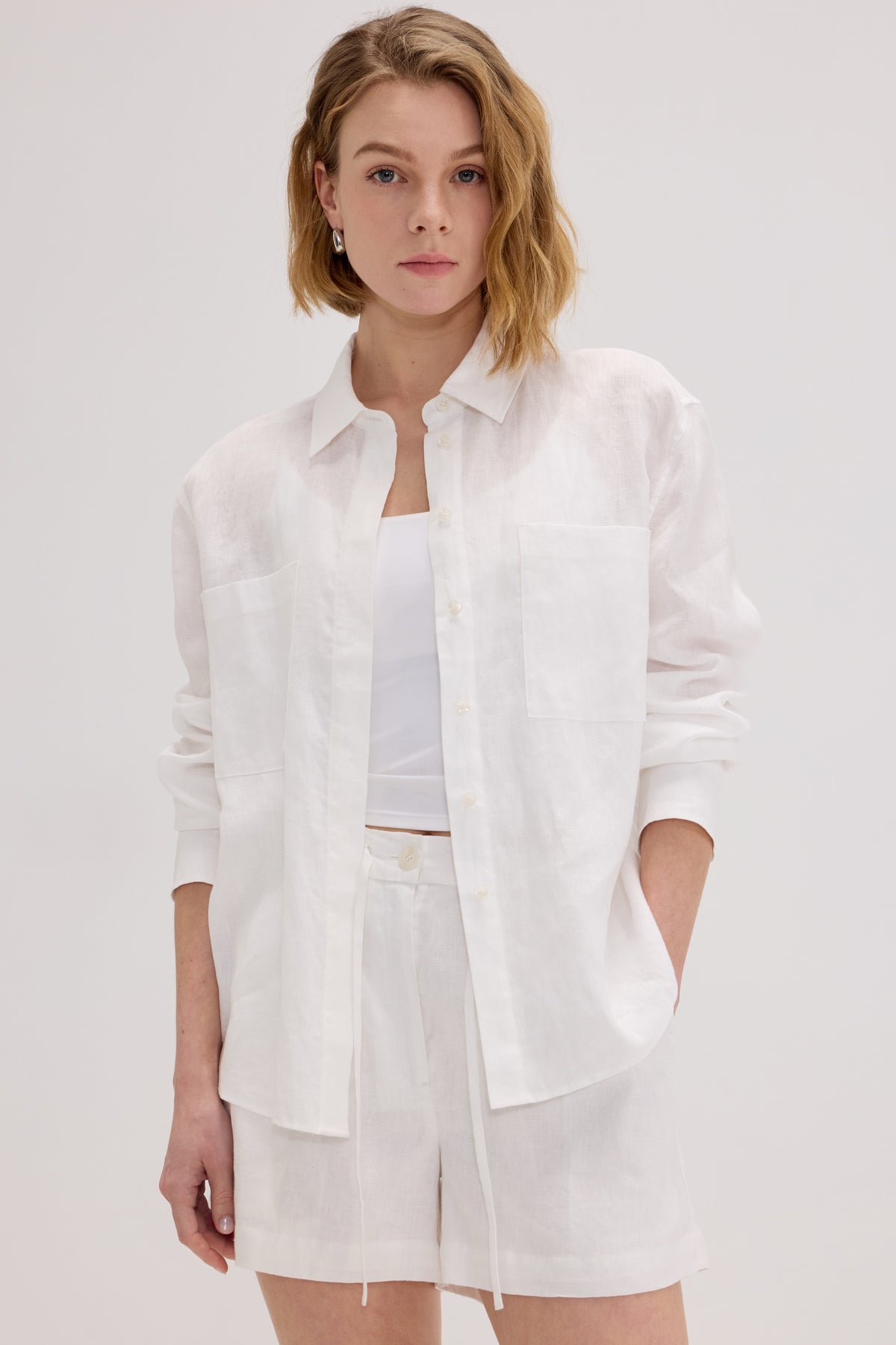 Women’s 100% Linen Shorts - SOLOVA MOVE