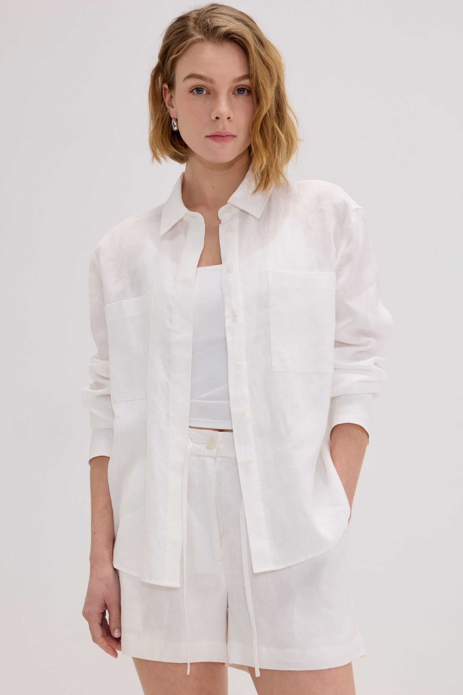 Women’s 100% Linen Shorts - SOLOVA MOVE